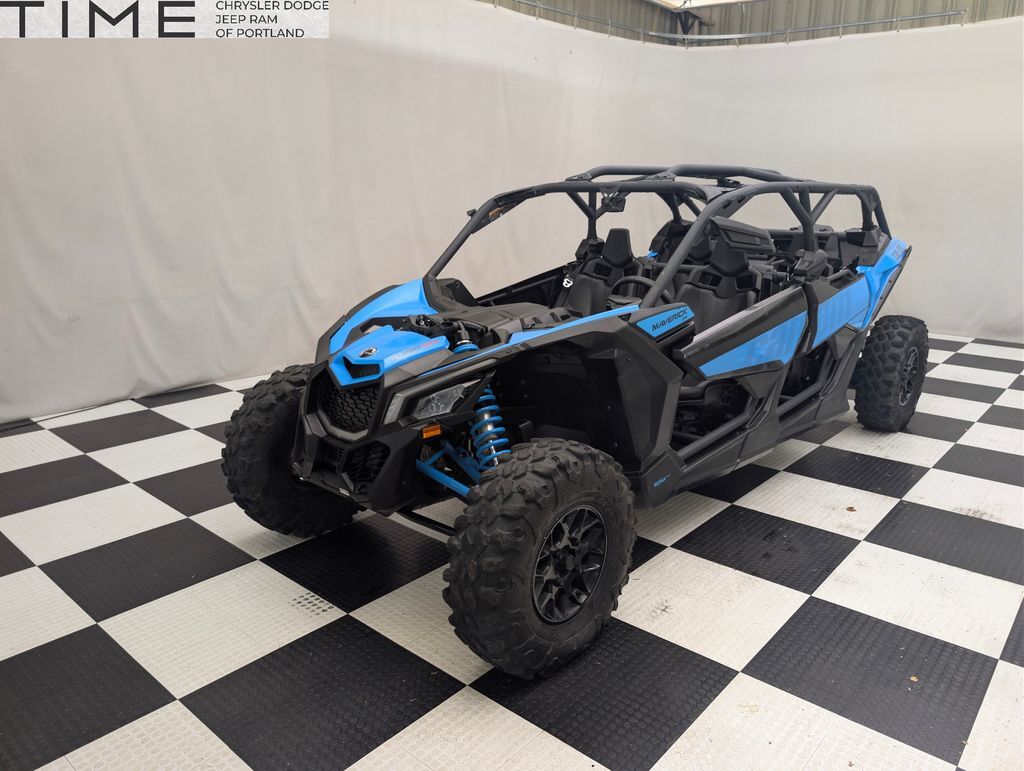 2023 Can-Am Maverick Turbo RR