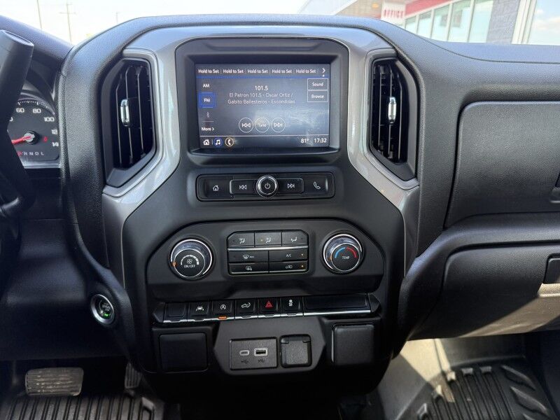 2023 Chevrolet 1500 4x4 5.3L V8 10k mi's! Work Truck Collinsville OK