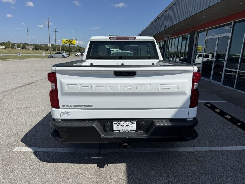 2023 Chevrolet 1500 4x4 5.3L V8 10k mi's! Work Truck Collinsville OK