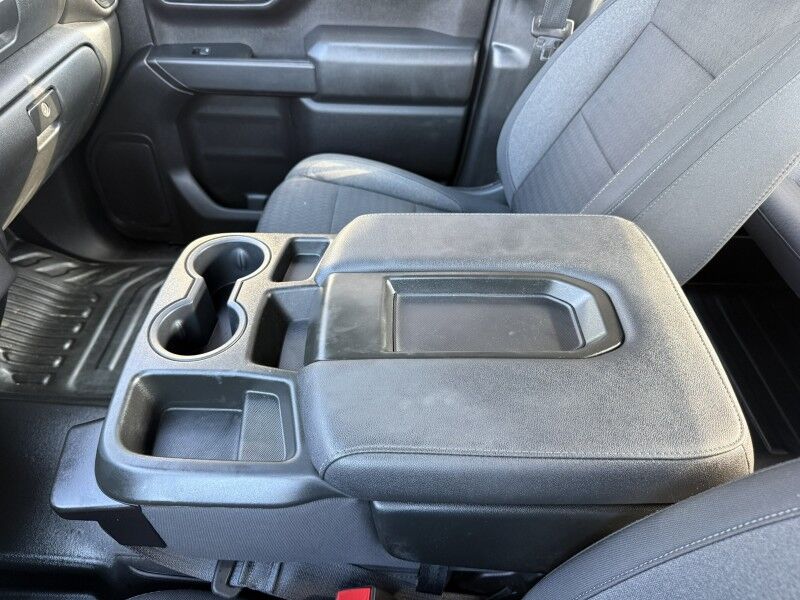2023 Chevrolet 1500 4x4 5.3L V8 10k mi's! Work Truck Collinsville OK