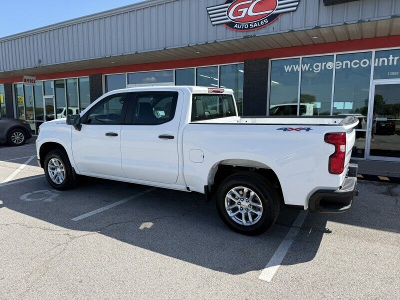 2023 Chevrolet 1500 4x4 5.3L V8 10k mi's! Work Truck Collinsville OK