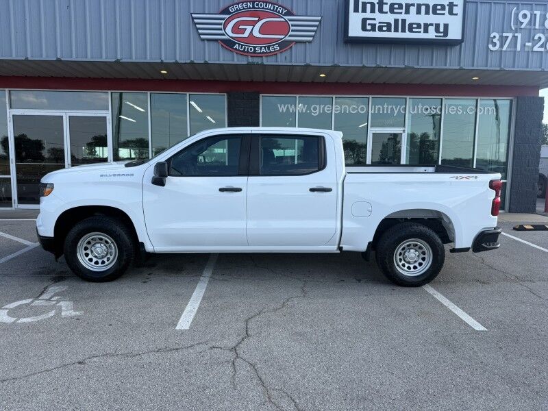 2023 Chevrolet 1500 4x4 5.3L V8 10k mi's! Work Truck Collinsville OK