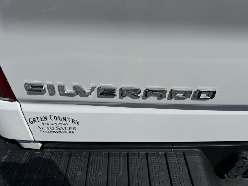 2023 Chevrolet 1500 4x4 5.3L V8 10k mi's! Work Truck Collinsville OK