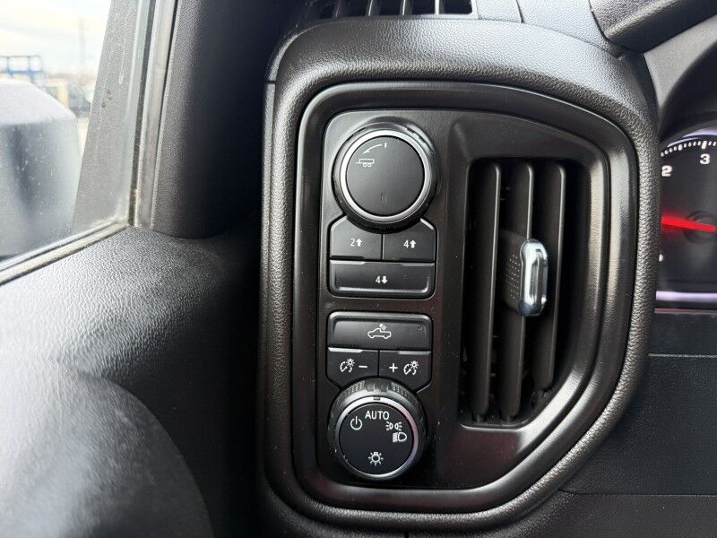 2023 Chevrolet 3500HD 4x4 Diesel Utility 16k mi's Work Truck Collinsville OK