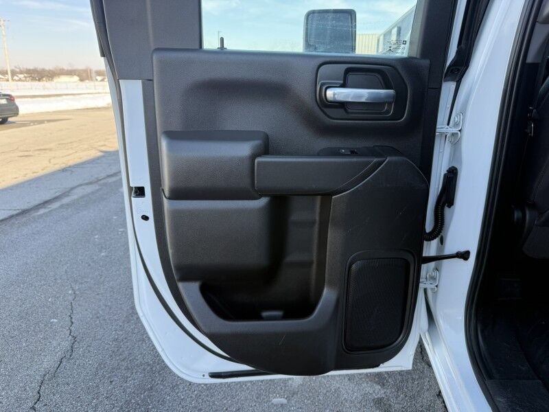 2023 Chevrolet 3500HD SRW 4x4 Utility 10k mi's Work Truck Collinsville OK