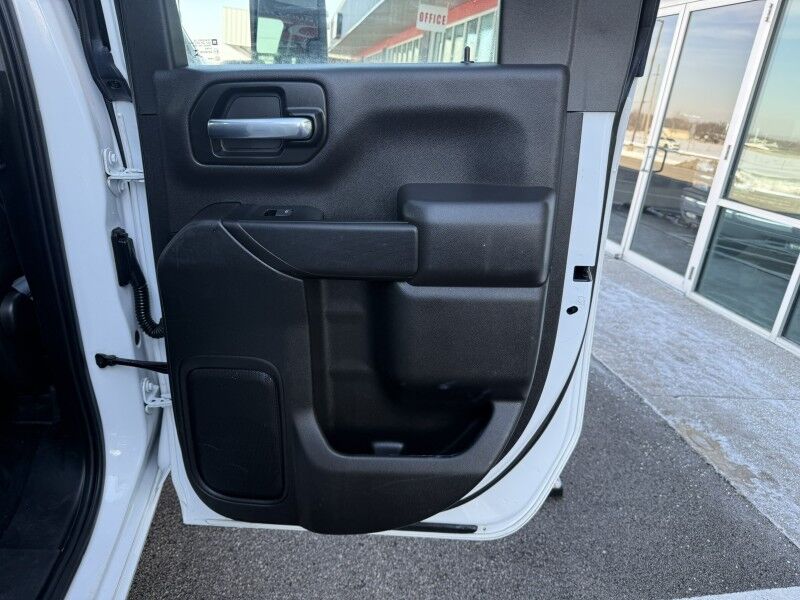 2023 Chevrolet 3500HD SRW 4x4 Utility 10k mi's Work Truck Collinsville OK