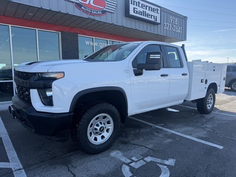 2023 Chevrolet 3500HD SRW 4x4 Utility 10k mi's