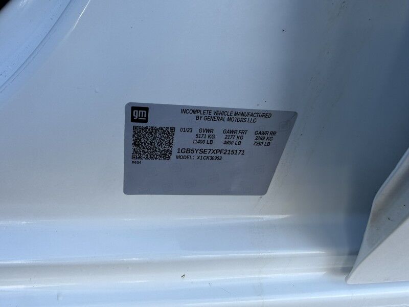 2023 Chevrolet 3500HD SRW 4x4 Utility 10k mi's Work Truck Collinsville OK