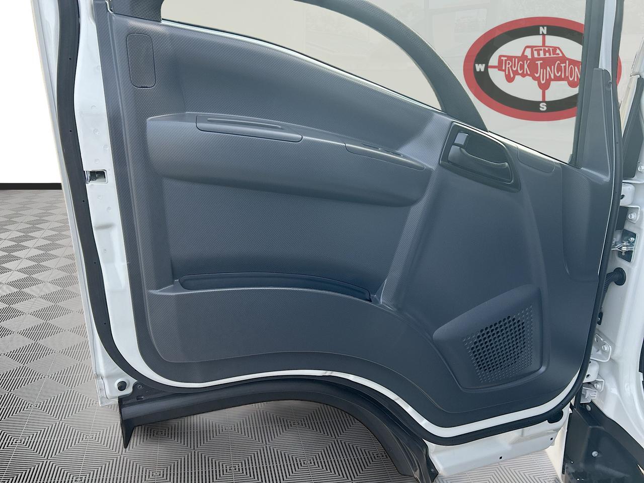 2023 Chevrolet 5500XD LCF Diesel 2WD Reg Cab Venice FL