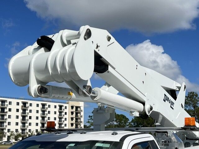 2023 Chevrolet 6500 HD 4x2 59' Dur-A-Lift DPM2-52DU Material Handling Insulated Bucket Truc Miami FL