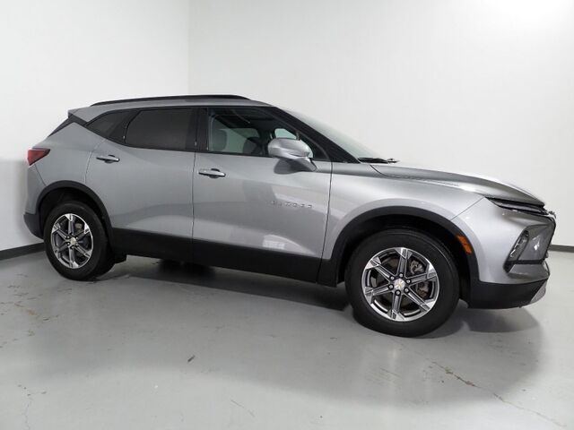 2023 Chevrolet Blazer 2LT *DRIVER CONFIDENCE PKG, CONVENIENCE PKG, ADAPTIVE CRUISE, SAFETY ALERTS, BACKUP-CAMERA, COLOR TOUCHSCREEN, HEATED SEATS, REMOTE START, POWER LIFTGATE, BLUETOOTH, ANDROID & APPLE Round Rock TX