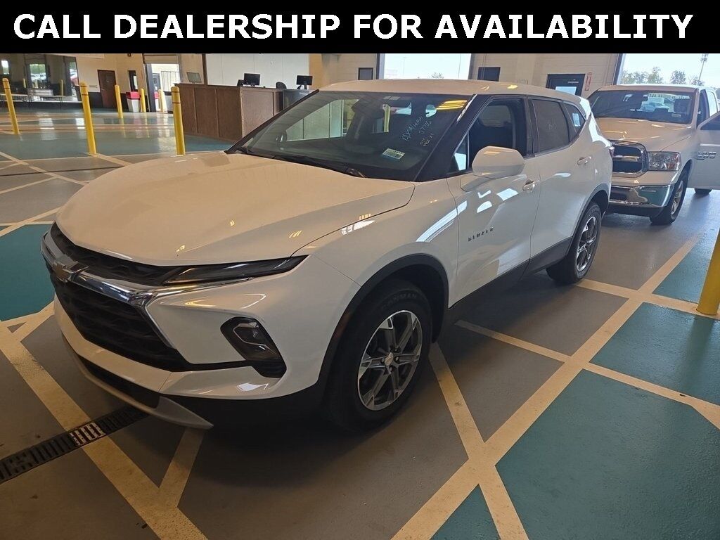 2023 Chevrolet Blazer LT Akron
