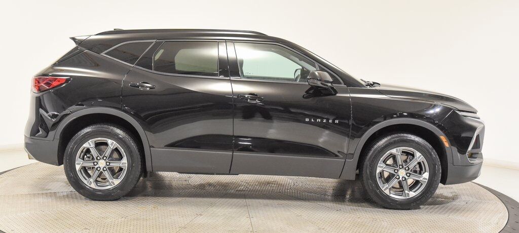 2023 Chevrolet Blazer LT Akron
