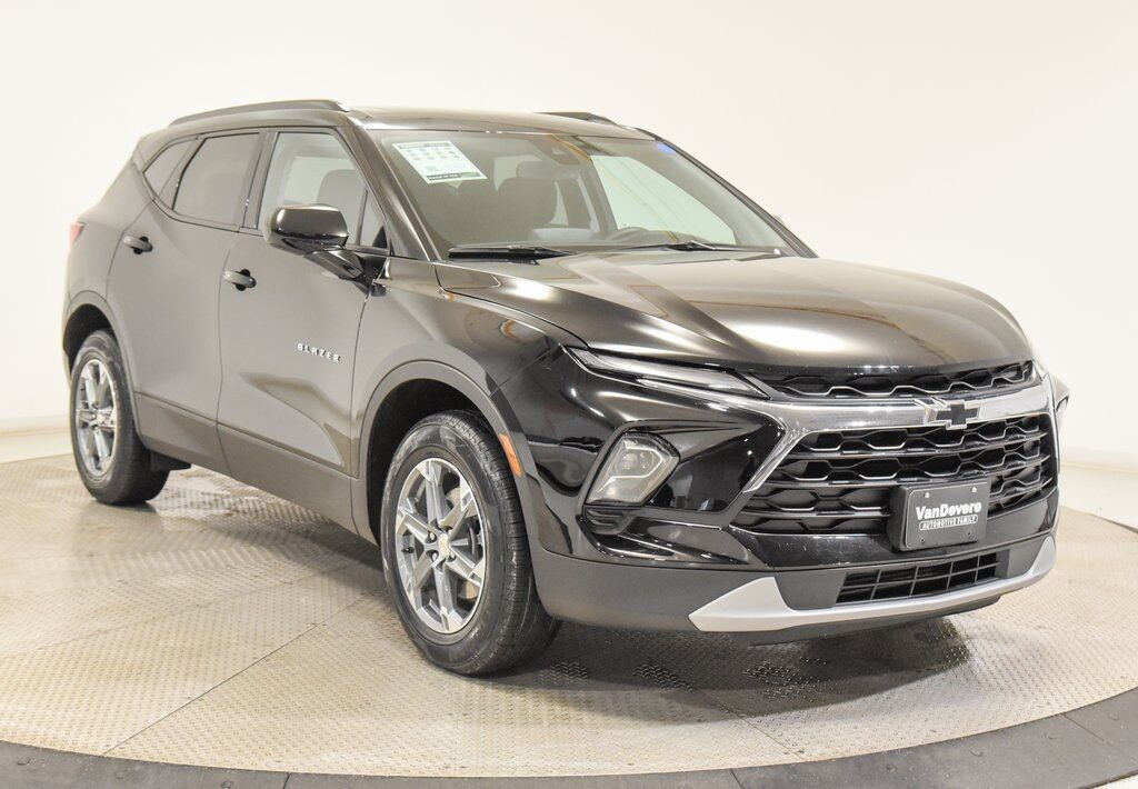 2023 Chevrolet Blazer LT Akron