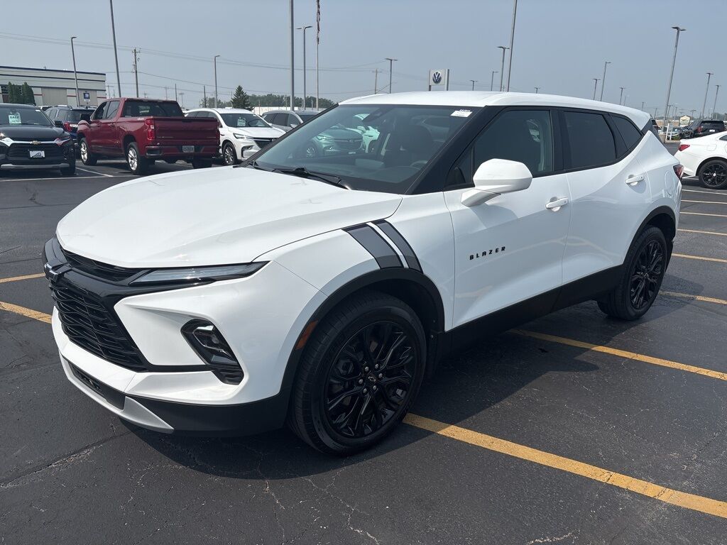 2023 Chevrolet Blazer LT Green Bay WI
