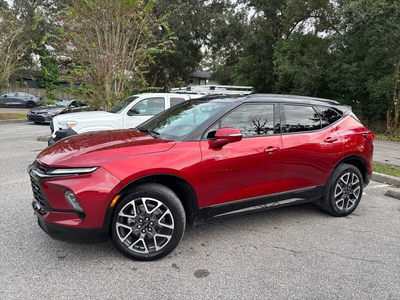 2023 Chevrolet Blazer RS photo 3