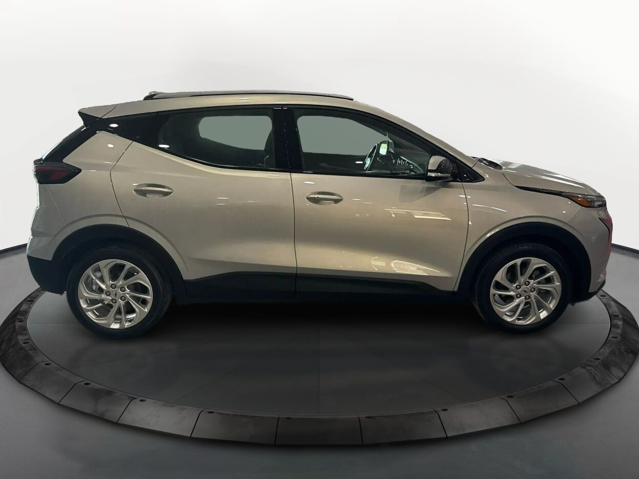 2023 Chevrolet Bolt EUV LT Richmond Hill ON