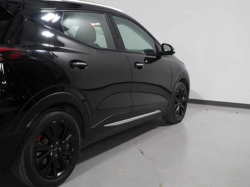 2023 Chevrolet Bolt EUV Premier *REDLINE PKG, SUPER CRUISE, PANO MOONROOF, NAVIGATION, SAFETY ALERTS, 360 CAMERAS, COLOR TOUCHSCREEN, LEATHER, CLIMATE SEATS, HEATED STEERING, REMOTE START, BOSE, WIRELESS CHARGING, ANROID & APPLE Round Rock TX