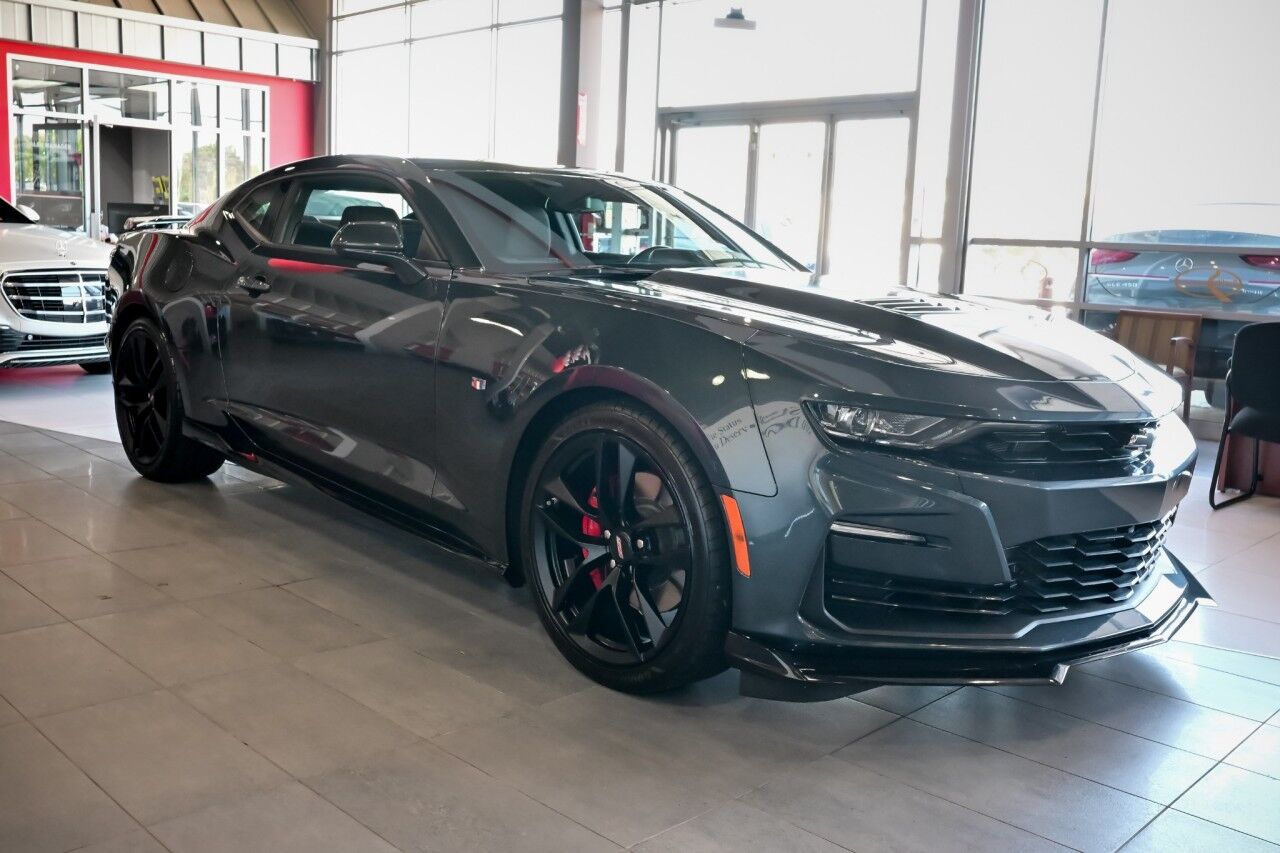 2023 Chevrolet Camaro 1SS, Auto Trans, Remote Start, Carbon Flash Metallic Ground Effects