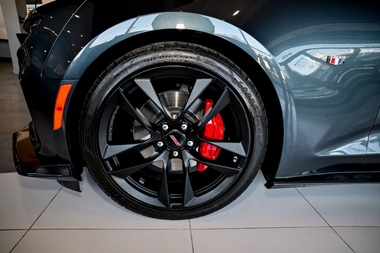 2023 Chevrolet Camaro 1SS, Auto Trans, Remote Start, Carbon Flash Metallic Ground Effects Springfield NJ