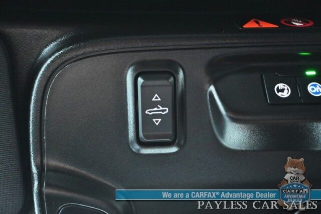 2023 Chevrolet Camaro 2SS Convertible / AutoStart / 6.2L V8 / Automatic / Heated & Cooled Leather Seats / Heated Steering Wheel / Bose Speakers / HUD / Lane Departure & Blind Spot Alert / Keyless Entry & Start / Only 8K Miles / 1-Owner Anchorage AK