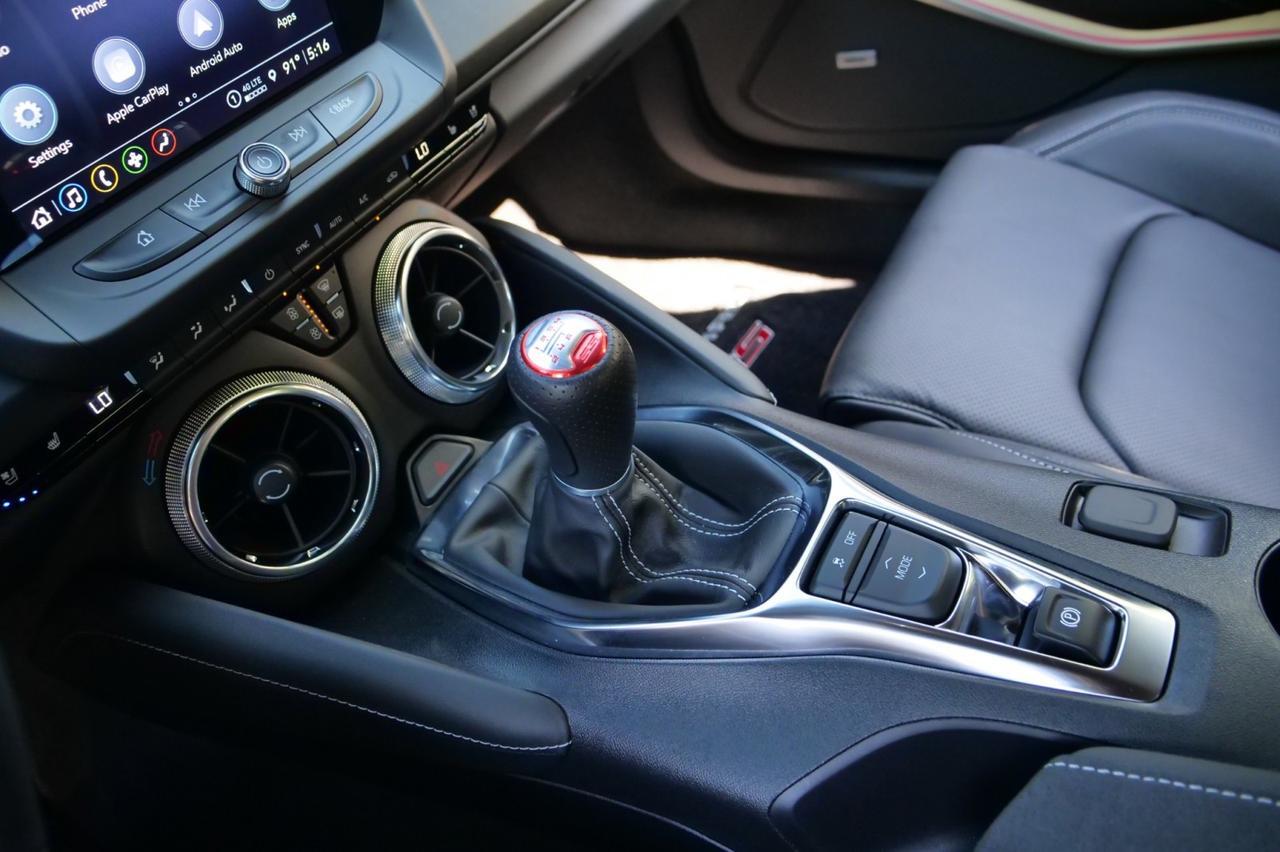 2023 Chevrolet Camaro 2SS / Manual / 6.2L V8 / Performance Exhaust! Lincolnton NC