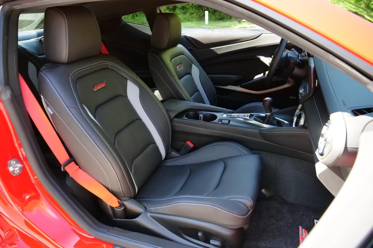 2023 Chevrolet Camaro 2SS / Manual / 6.2L V8 / Performance Exhaust! Lincolnton NC