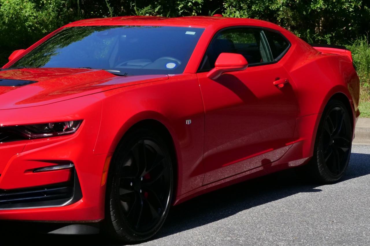 2023 Chevrolet Camaro 2SS / Manual / 6.2L V8 / Performance Exhaust! Lincolnton NC