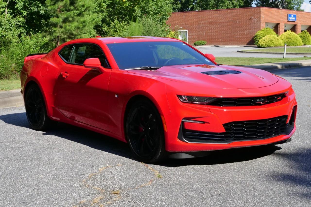2023 Chevrolet Camaro 2SS / Manual / 6.2L V8 / Performance Exhaust! Lincolnton NC