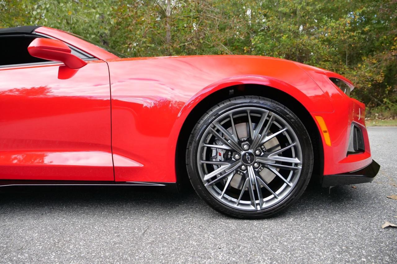 2023 Chevrolet Camaro Convertible ZL1 / Manual / Supercharged V8! Lincolnton NC