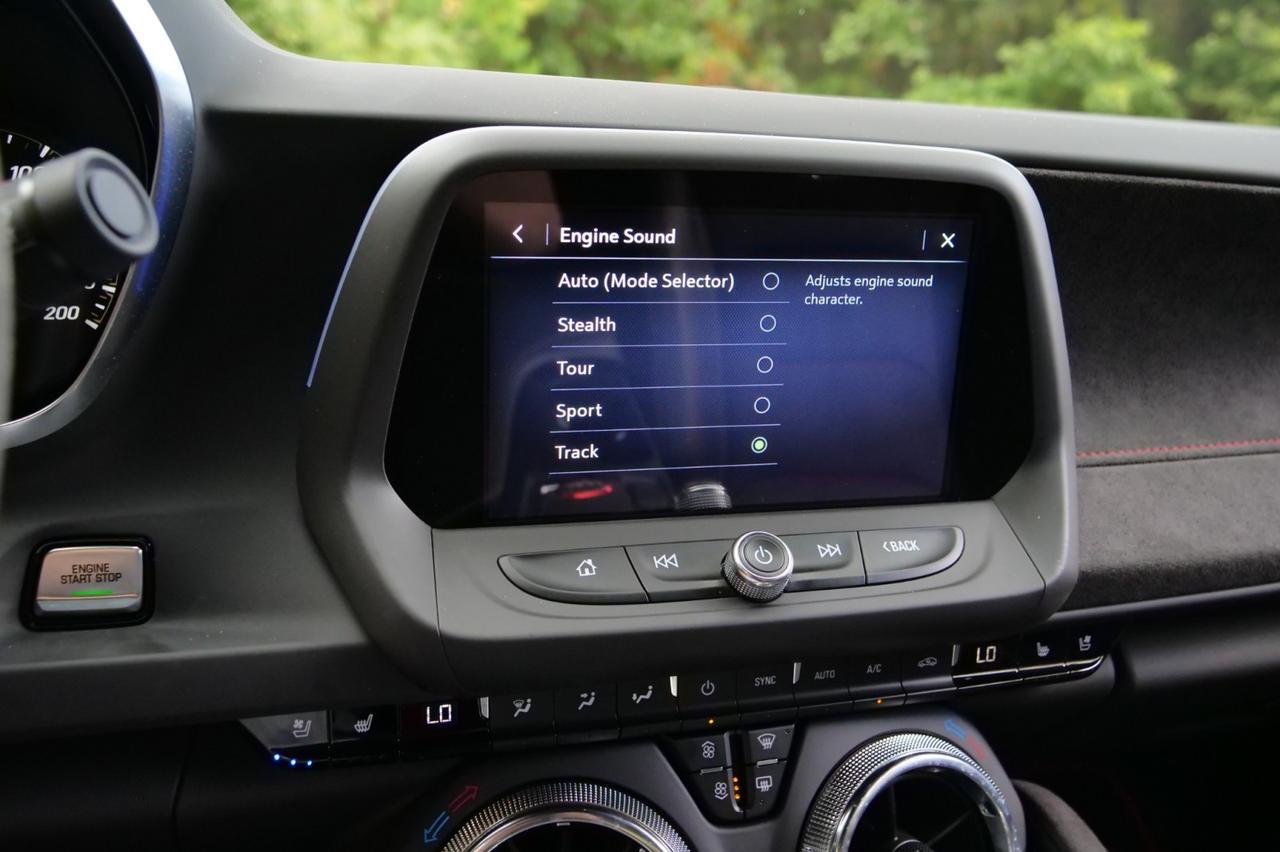 2023 Chevrolet Camaro Convertible ZL1 / Manual / Supercharged V8! Lincolnton NC