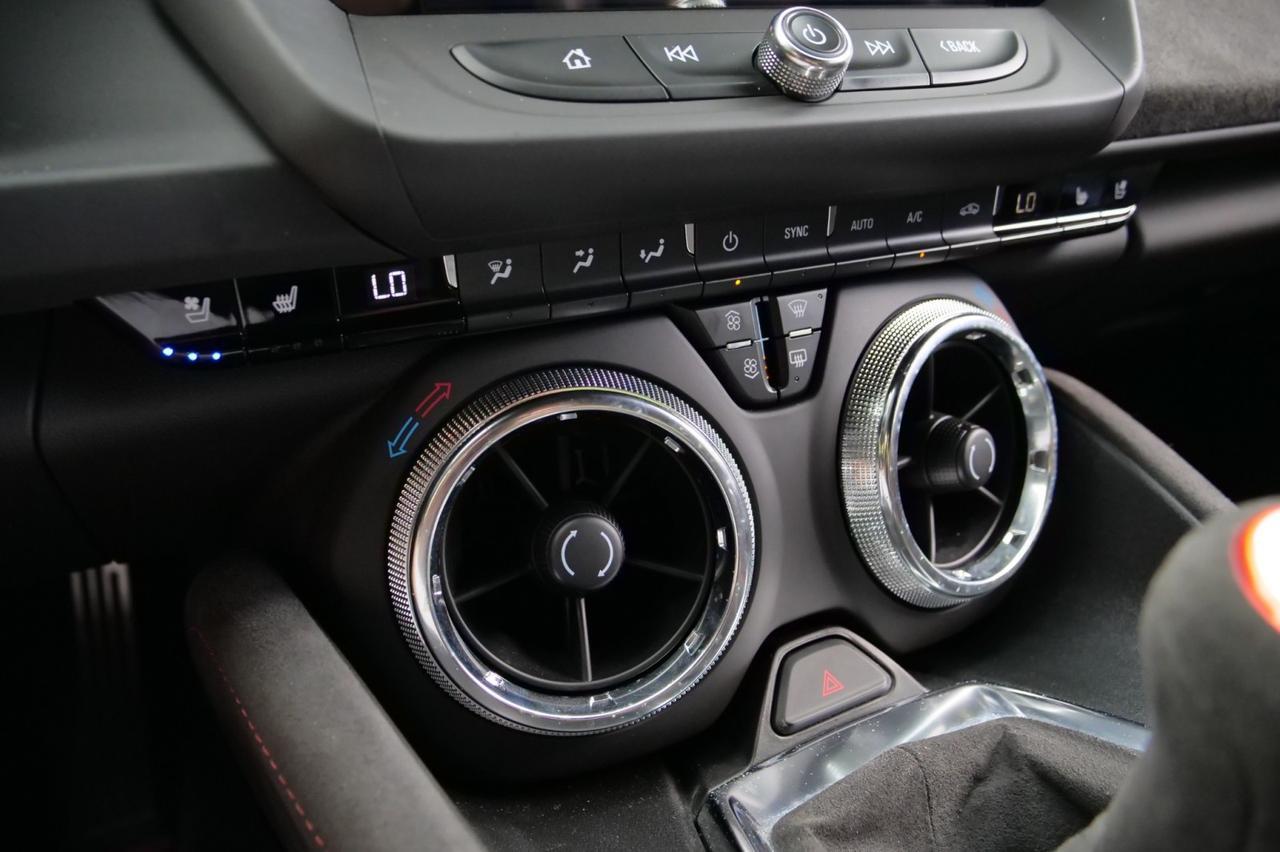 2023 Chevrolet Camaro Convertible ZL1 / Manual / Supercharged V8! Lincolnton NC