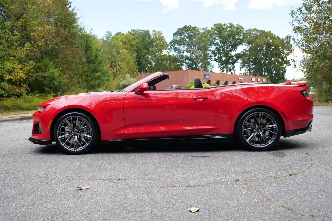 2023 Chevrolet Camaro Convertible ZL1 / Manual / Supercharged V8! Lincolnton NC