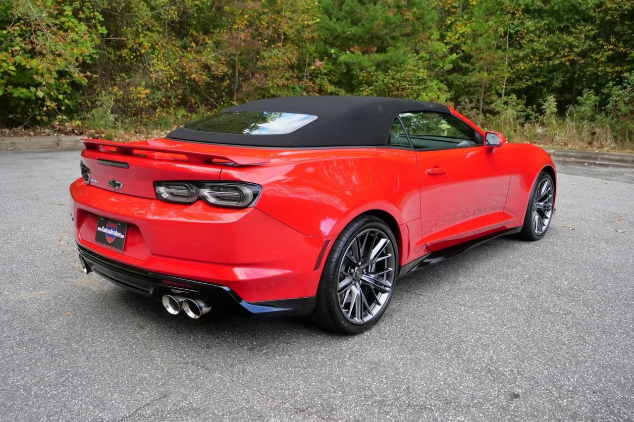 2023 Chevrolet Camaro Convertible ZL1 / Manual / Supercharged V8! Lincolnton NC
