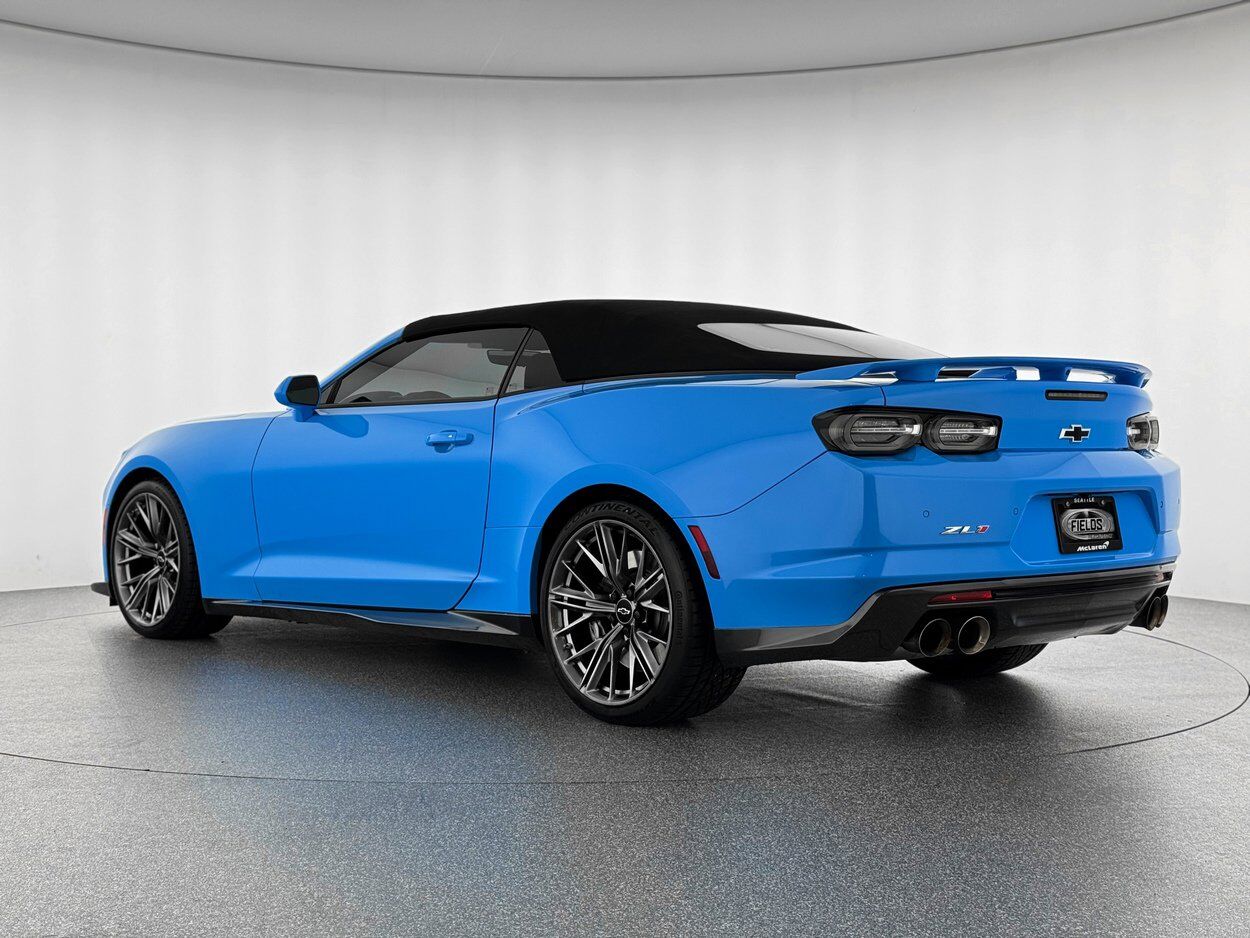 2023 Chevrolet Camaro ZL1 photo 3