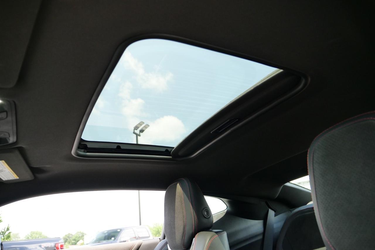 2023 Chevrolet Camaro ZL1 / Manual / 6.2L Supercharged V8 / Corsa Exhaust! Lincolnton NC