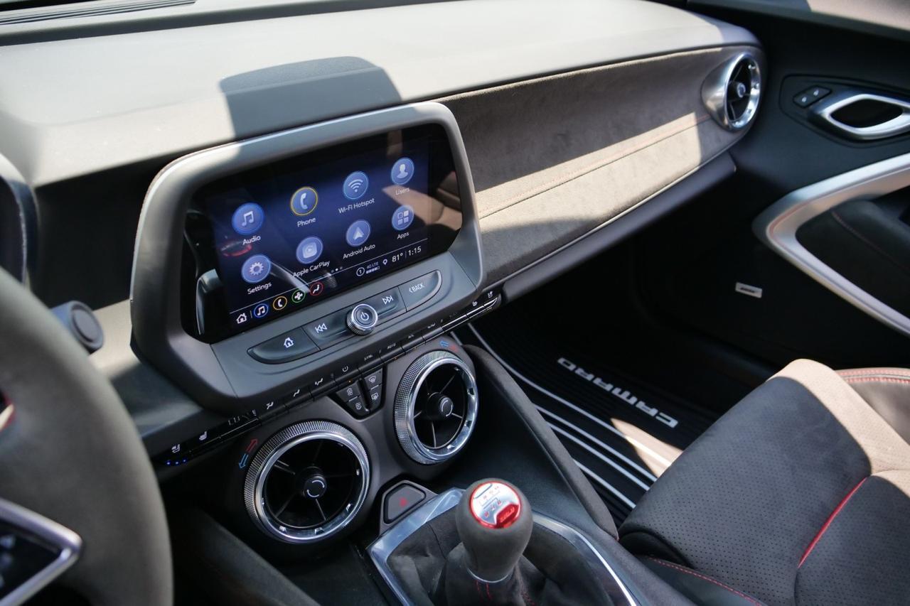 2023 Chevrolet Camaro ZL1 / Manual / 6.2L Supercharged V8 / Corsa Exhaust! Lincolnton NC