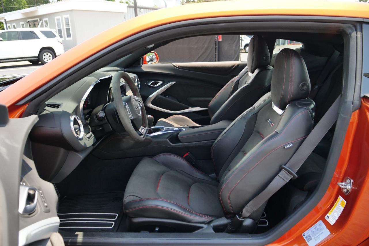 2023 Chevrolet Camaro ZL1 / Manual / 6.2L Supercharged V8 / Corsa Exhaust! Lincolnton NC