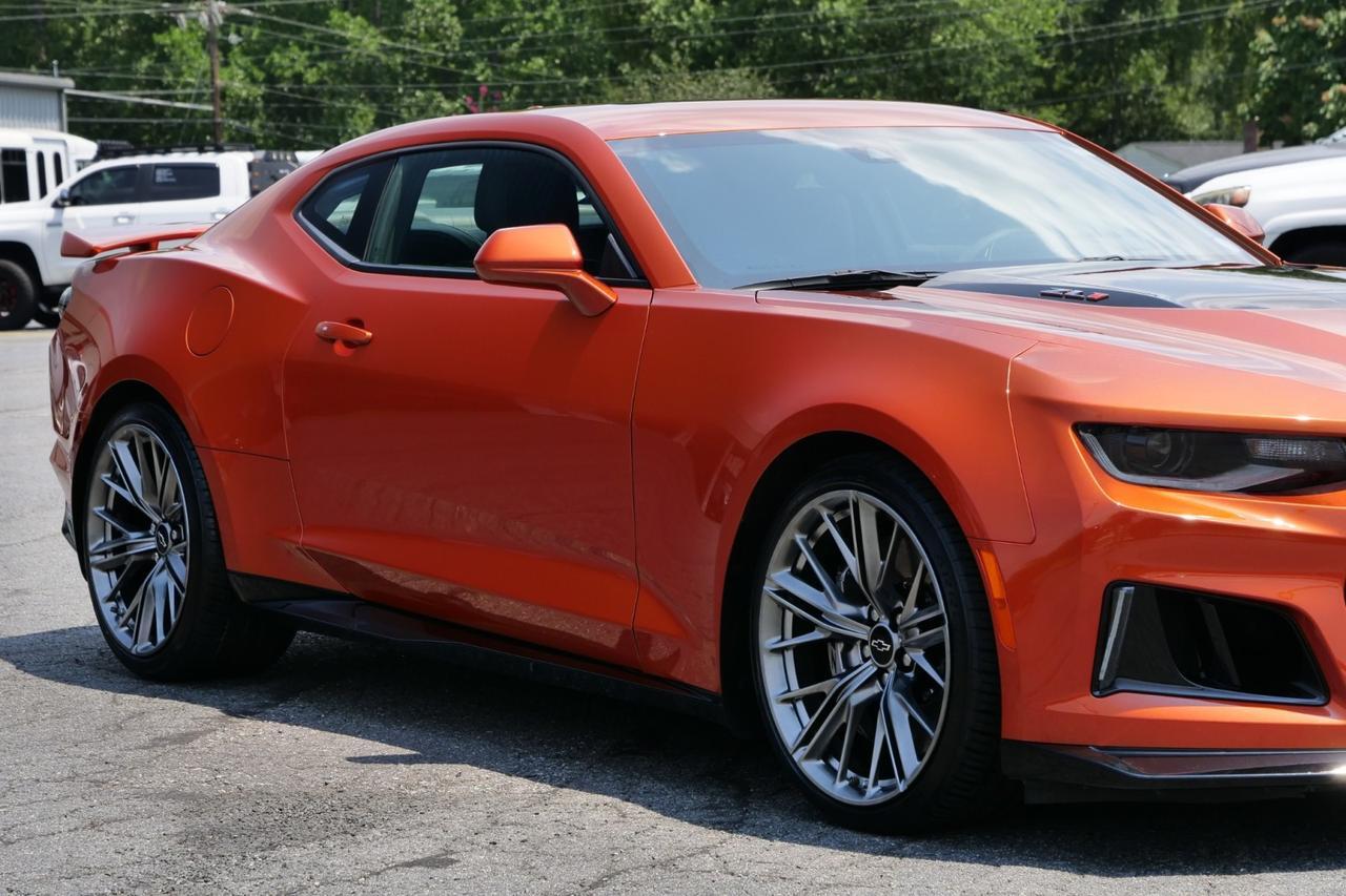 2023 Chevrolet Camaro ZL1 / Manual / 6.2L Supercharged V8 / Corsa Exhaust! Lincolnton NC