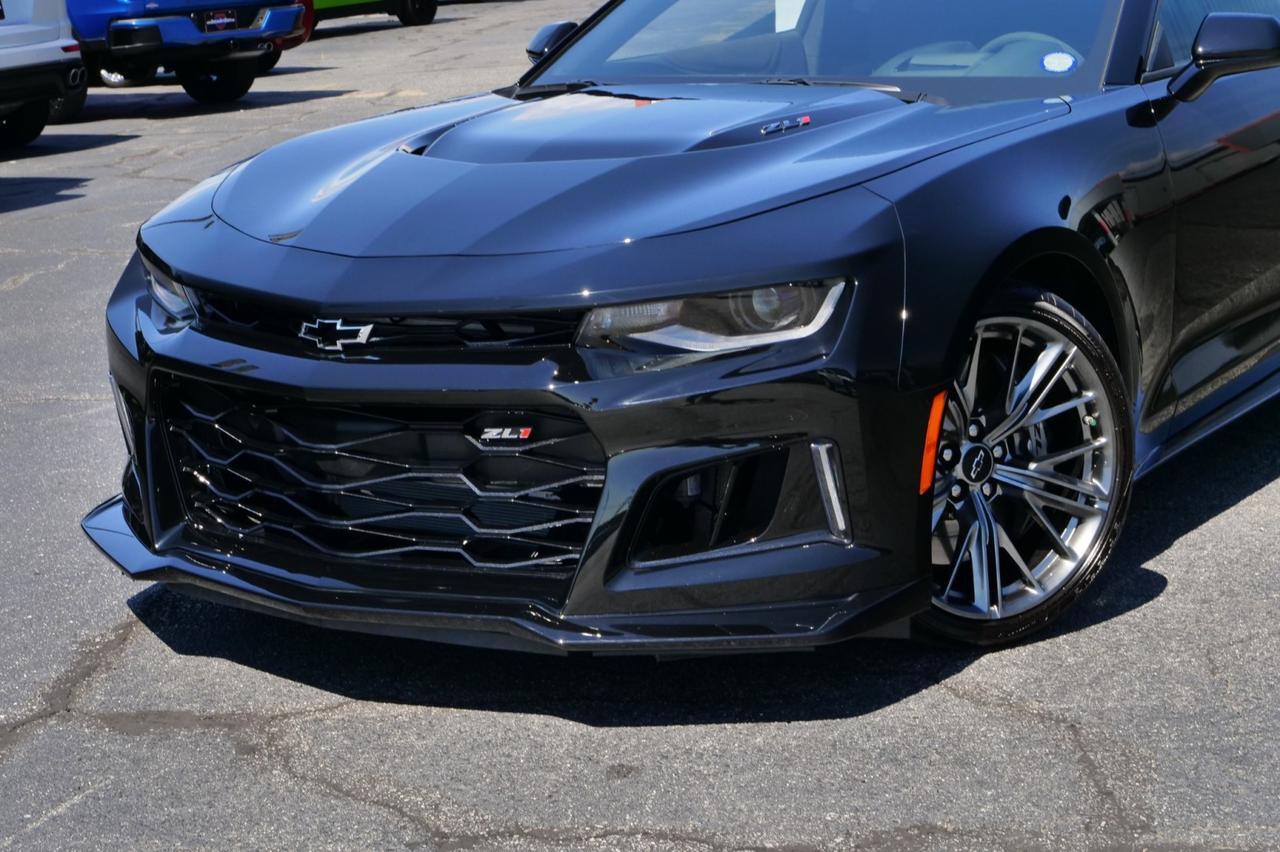 2023 Chevrolet Camaro ZL1 / Manual / Supercharged V8 / Cooled Seats! Lincolnton NC