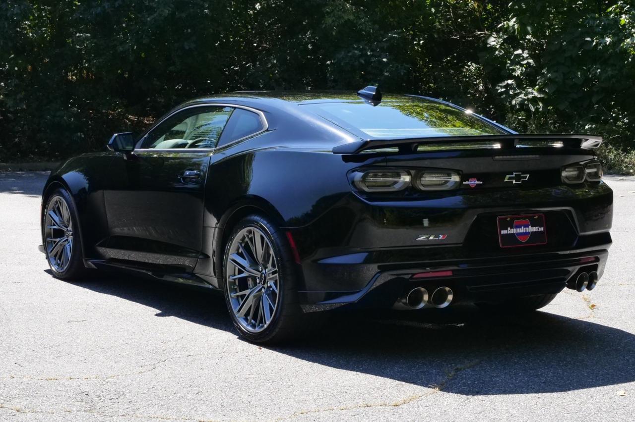 2023 Chevrolet Camaro ZL1 / Manual / Supercharged V8 / Cooled Seats! Lincolnton NC