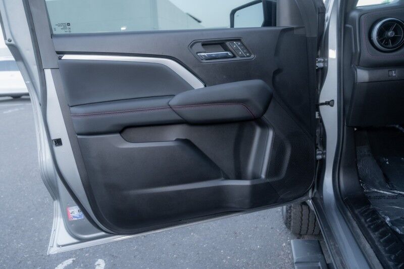 2023 Chevrolet Colorado 4WD Crew Cab Z71 Pickup Peoria AZ