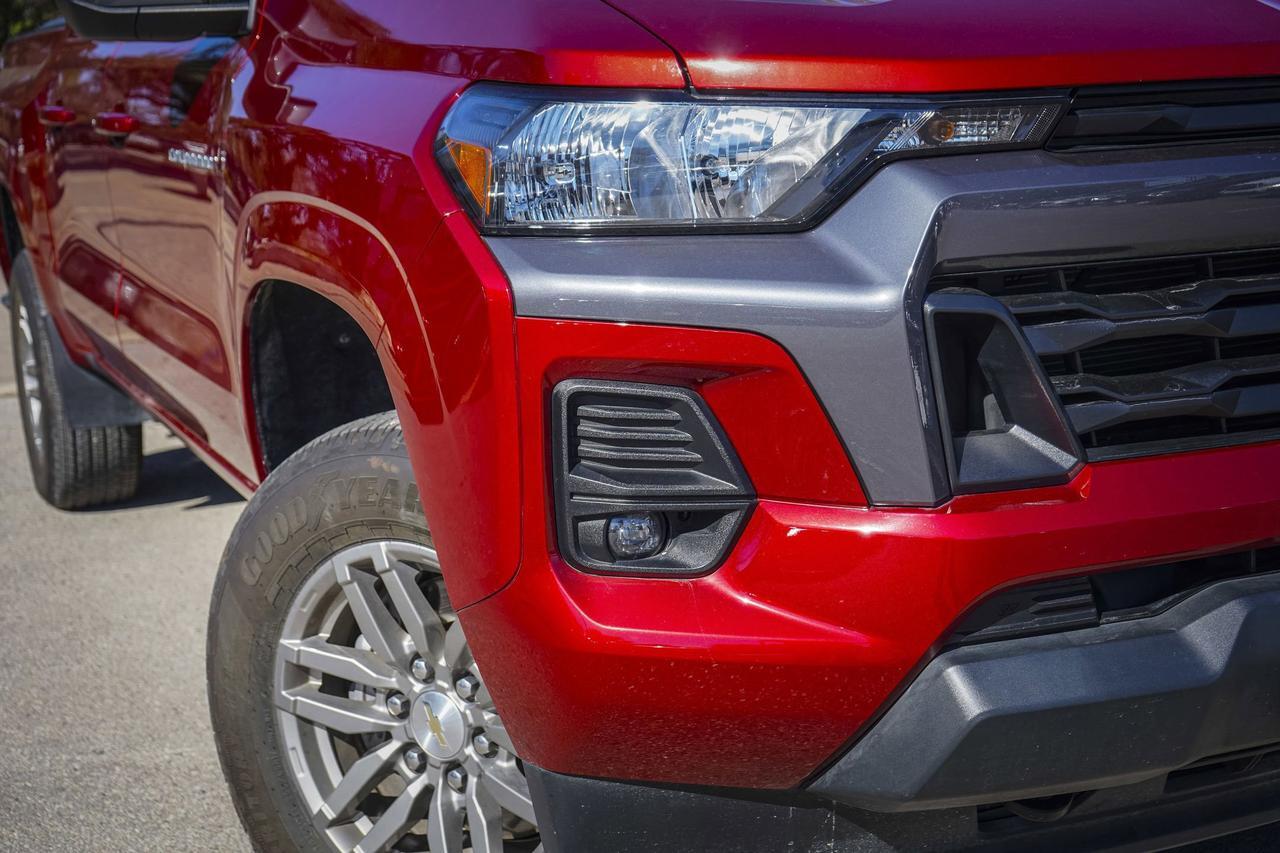 2023 Chevrolet Colorado 4WD LT