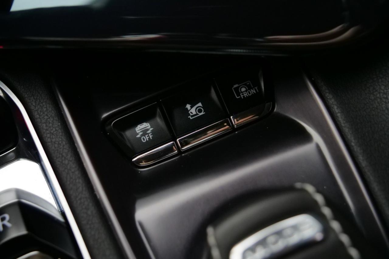 2023 Chevrolet Corvette 2LT / Front Lift Adjust / Performance Exhaust! Lincolnton NC