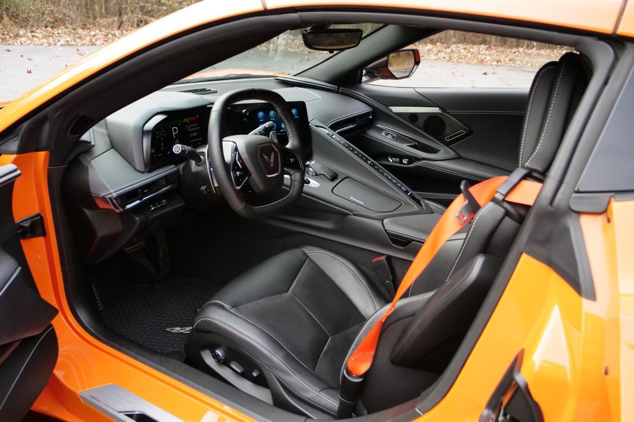 2023 Chevrolet Corvette 2LT / Front Lift Adjust / Performance Exhaust! Lincolnton NC