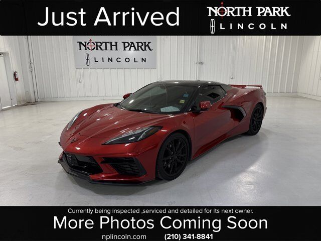 2023 Chevrolet Corvette 2LT
