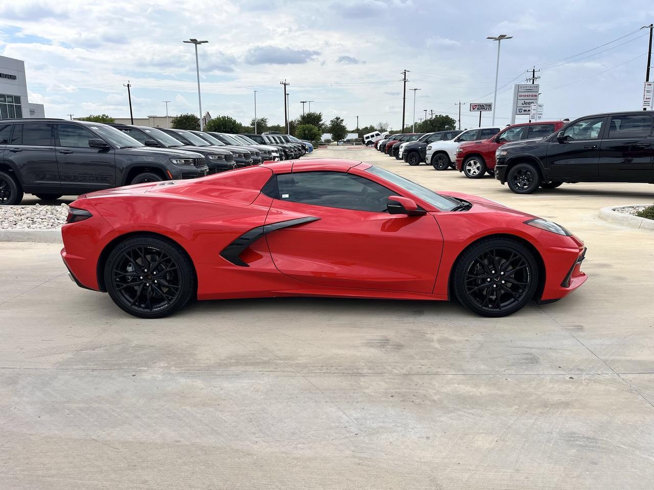 2023 Chevrolet Corvette 2LT
