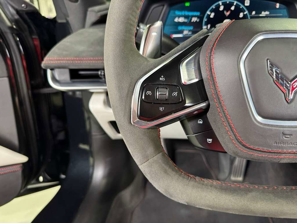 2023 Chevrolet Corvette 3LT 70th Anniversary, Carbon Flash paint, carbon GT2 seats, Bose Performance audio AND MUCH MORE!! Fort Lauderdale FL