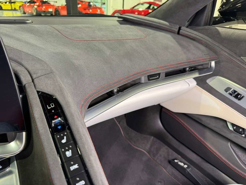 2023 Chevrolet Corvette 3LT 70th Anniversary, Carbon Flash paint, carbon GT2 seats, Bose Performance audio AND MUCH MORE!! Fort Lauderdale FL
