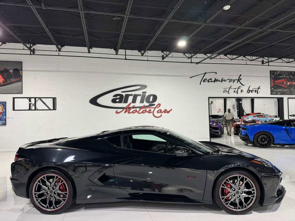 2023 Chevrolet Corvette 3LT 70th Anniversary, Carbon Flash paint, carbon GT2 seats, Bose Performance audio AND MUCH MORE!! Fort Lauderdale FL